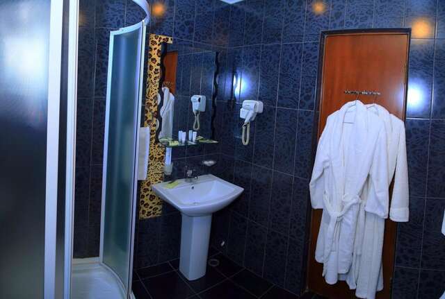 Отель Park Avenue Hotel Yerevan Ереван-19